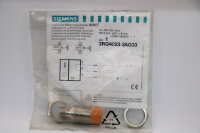 SIEMENS 3RG4023-3AG33 Induktiver Sensor