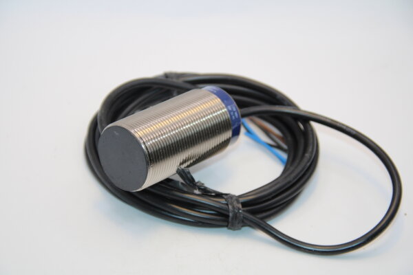 TELEMECANIQUE XS1M30PA370 Induktiver-Näherungsschalter
