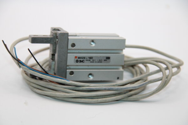 SMC MHZ2-160 Greifereinheit mit Sensoren