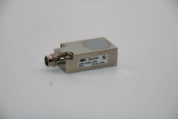 BAUMER IWFM2019501/S35 Analog-Sensor
