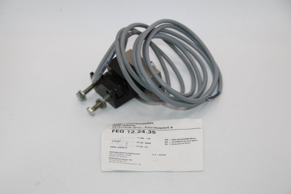 BAUMER FEG12.24.35 Gabel-Lichtschranke