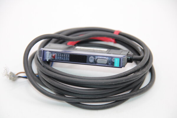 KEYENCE FS-V11P Verstärkereinheit