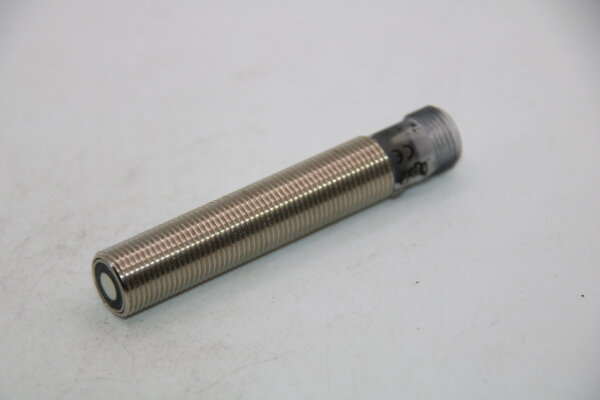IPF UT120021 Ultraschall_Sensor