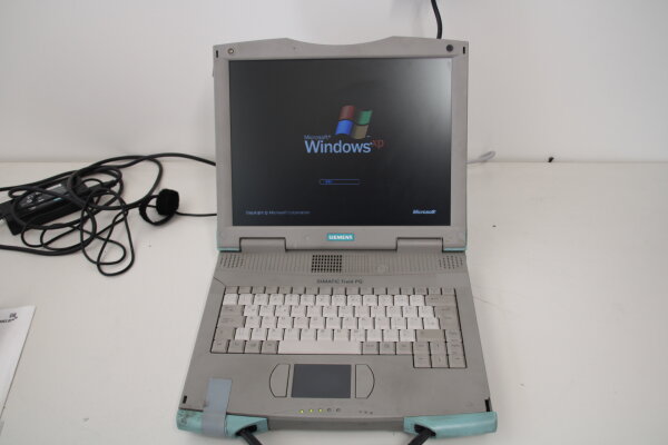 SIEMENS SIMATIC Field PG P4 6ES7711-1AA21-2LB0 defekt