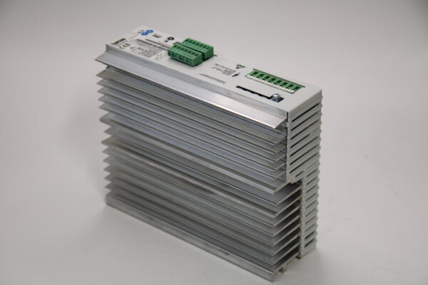 LENZE 33.8213_E Frequenzumrichter