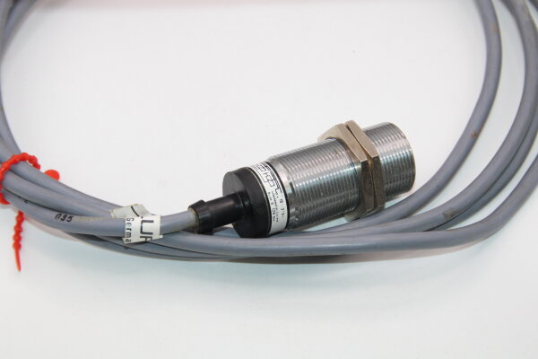 BALLUFF BES516--120-A0-Z Induktiver-Sensor