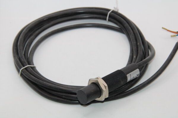 BERNSTEIN KCN-T18PS/013-KLP3 Induktiver-Näherungsschalter