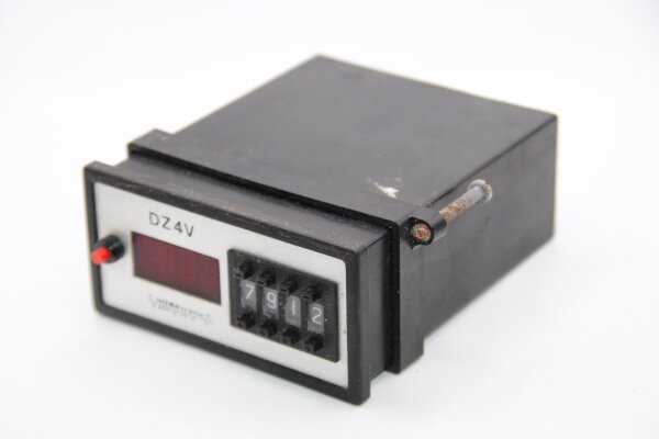 HOBATRONIC DZ4V-E Vorwahlzähler