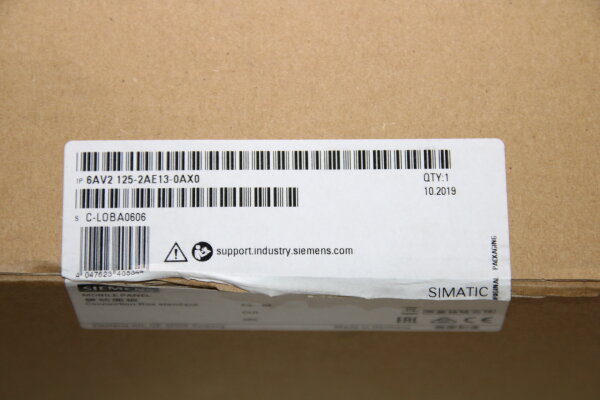 SIEMENS Anschlussbox 6AV2 125-2AE13-0AX0 C-LOBA0606