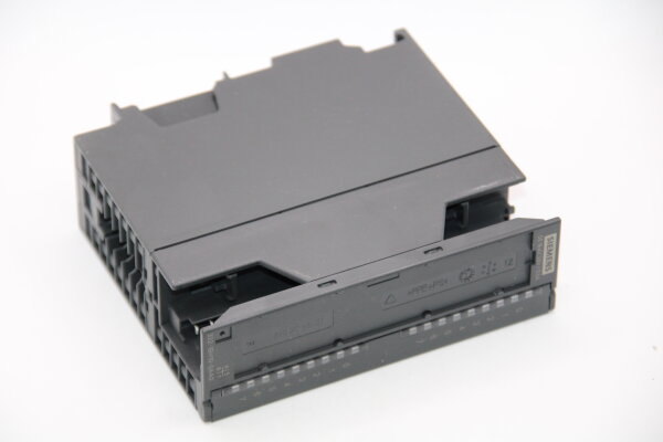 SIEMENS Digital Output Modul 6ES7 322-1BH10-0AA0 C-J1AE2836 2017
