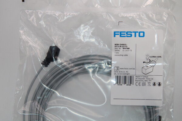 FESTO Verbindungskabel NEBV-Z4WA2L-R-E-5-N-LE2-S1 (8047680) 3 Stück