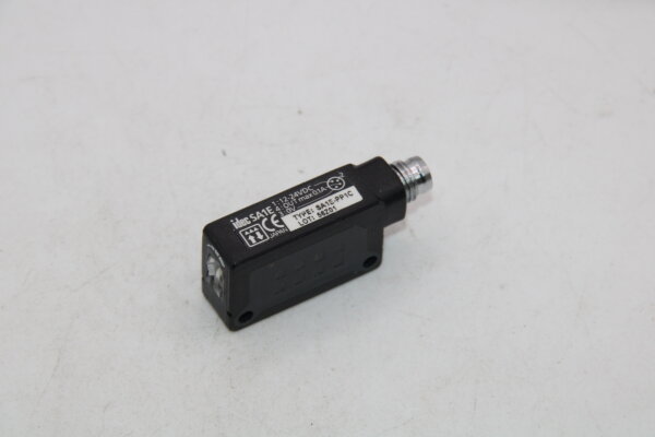 IDEC SA1E-PP1C Lichtschranke