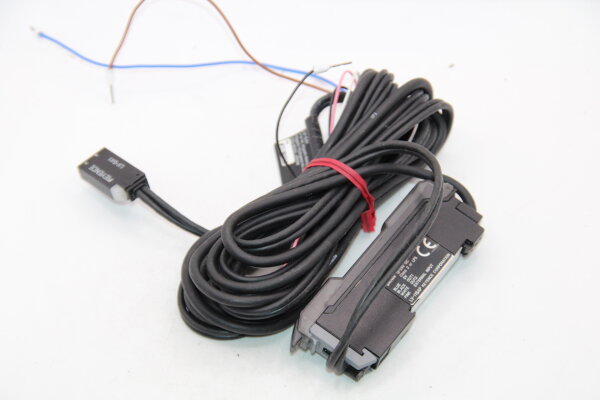 KEYENCE LV-11SAP Messverstärker mit LV-S41 Sensorkopf