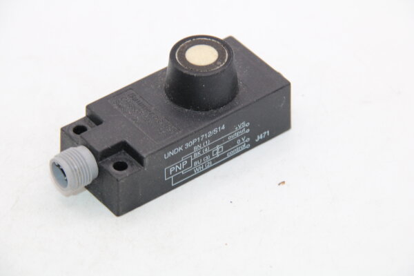 BAUMER UNDK30P1712/S14 Ultraschalsensor used