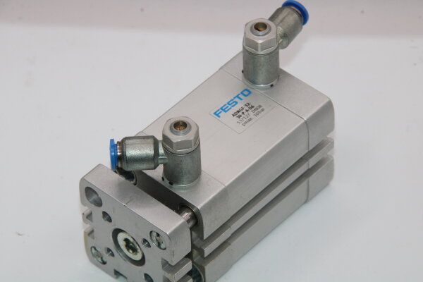 FESTO ADNGF-32-30-P-A-S6 537127 Zylinder used