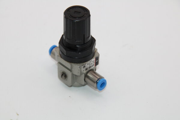 SMC AR1000-M5 Druckregler used