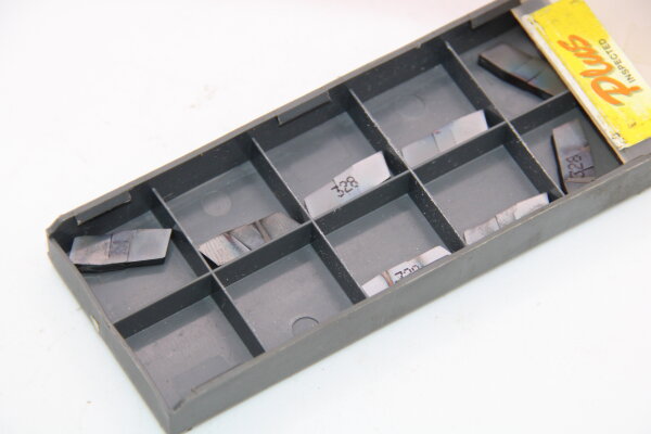 ISCAR GIP 3.00-0.00 IC328 Wendeschneidplatten 8 Stück