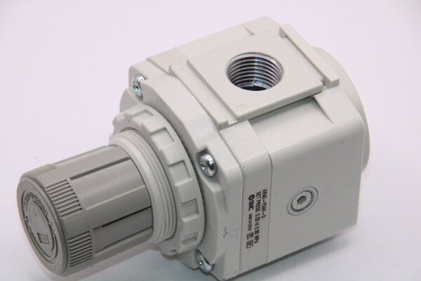 SMC AR40-F04H-D Druckregler