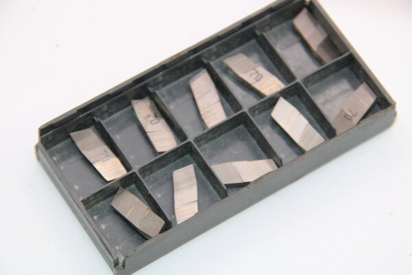 ISCAR GIP 3.00E-0,00 IC70 Wendeschneidplatten 10 Stück