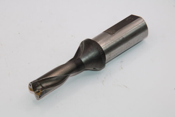 KOMET 16mm /48/R Wendeplattenbohrer  KUB Trigon used