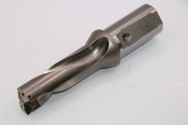 KOMET 27mm /81/R Wendeplattenbohrer  KUB Trigon used