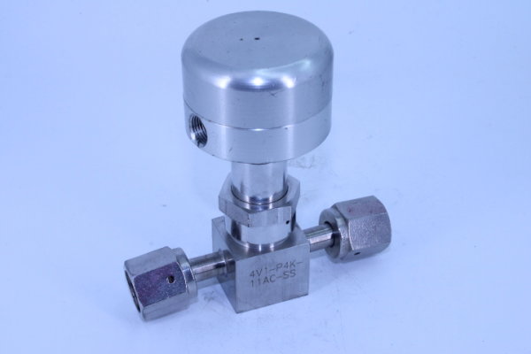 PARKER 4V1-P4K-11AC-SS  Ventil