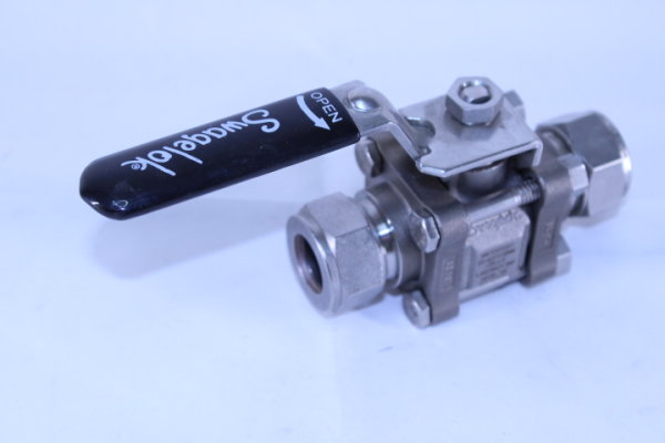 SWAGELOK SS63TS18MM Kugelhahn