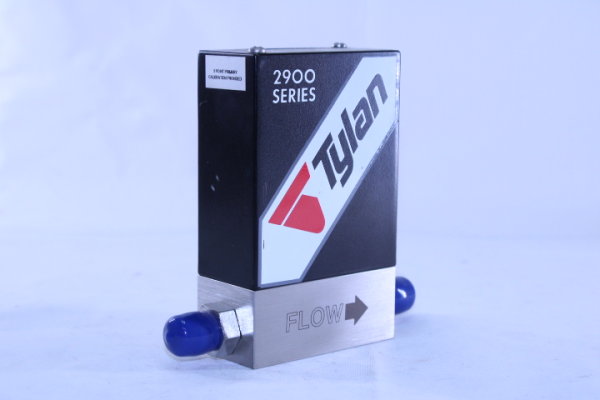 TYLAN mass flow controller FC-2900V 500 SCCM HE