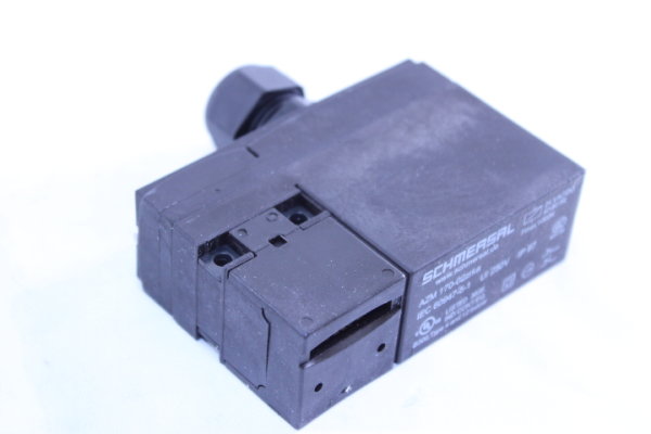 SCHMERSAL Sicherheitsschalter AZM 170-02ZRKA (1141020)