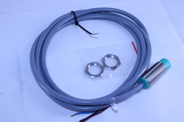 PEPPERL+FUCHS NJ8-18GM50-E2 Sensor