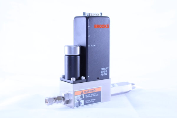 BROOKS Mass Flow Controller 5850S/BC1CA1EB3AA1B1 500 SCCM Oxygen