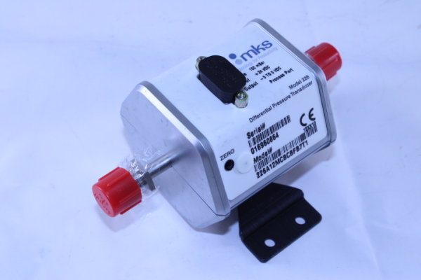 MKS BARATRON Model 226A12MCBCBFB7T1 Pressure Transducer