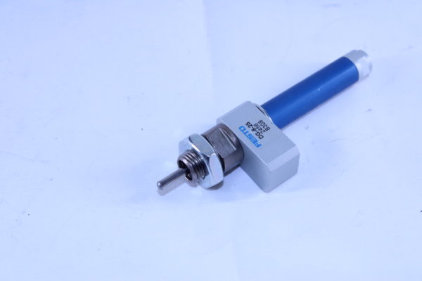 FESTO Zylinder DG-6-25  2456