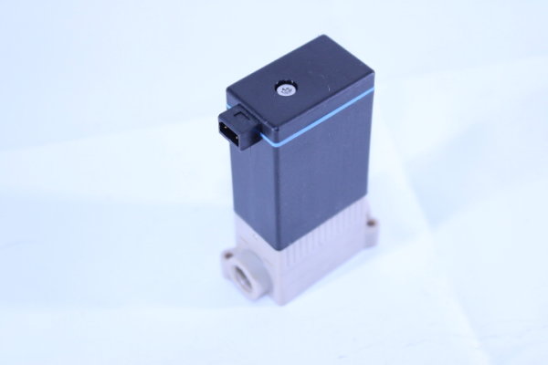 BÜRKERT 6608 A 3,0 CC PK Magnetventil
