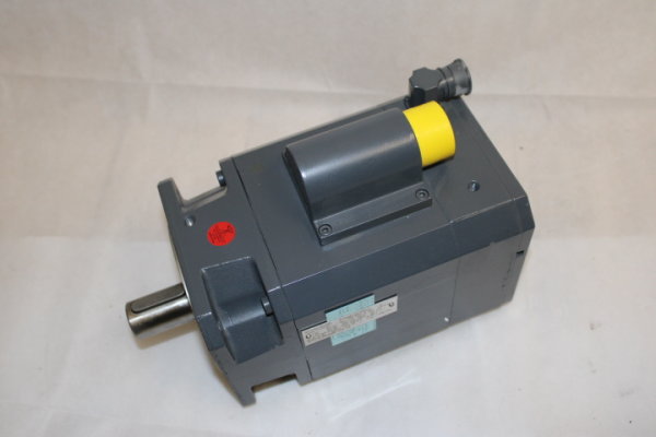 SIEMENS Servomotor 1FT6082-8AF71-3AA2
