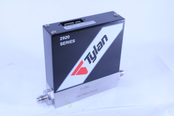 TYLAN mass flow controller FC-2920 100 SLPM N2 VITON
