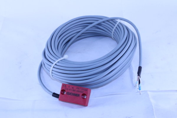 EUCHNER Lesekopf  CES-A-LNA-15P ID: 084682 EE