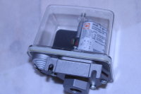 Condor Druckschalter MDR-F4H-S
