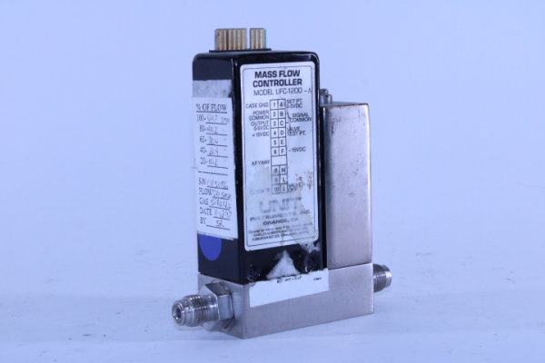 UNIT INSTRUMENTS Mass flow Controller  UFC-1200-A