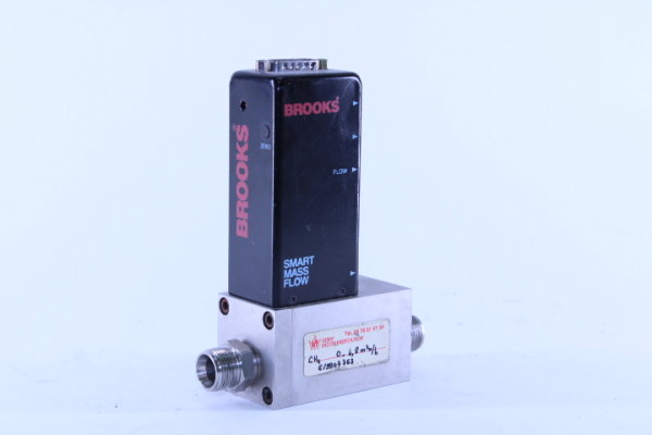 BROOKS Mass Flow Controller 5861S/BD1AA0AA0AA0A1