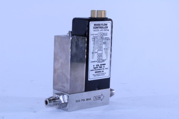 UNIT INSTRUMENTS Mass flow Controller  UFC-1501A