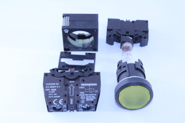 SIEMENS 3SB3221-0AA31 Drucktaster