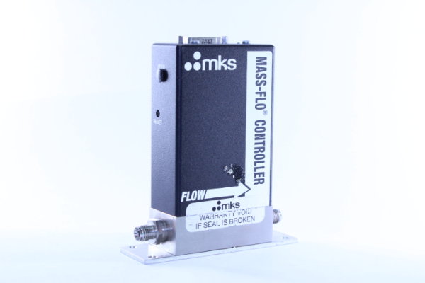 mks  Mass Flow Controller 1179BX53CM1BV/Viton 5000sccm N2