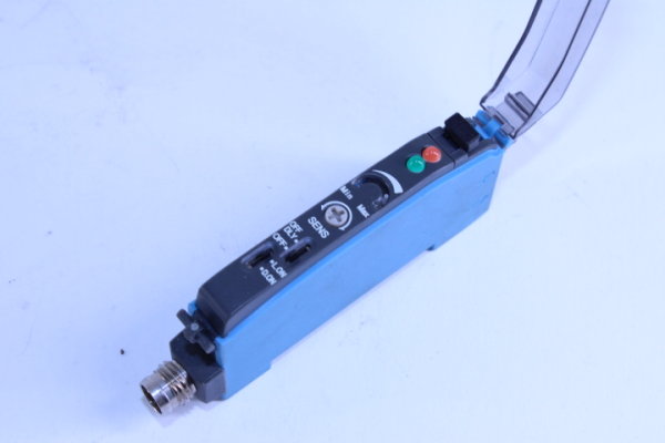 SICK Sensor WLL170-P430 (6011718)