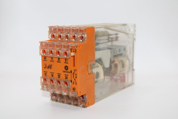 SCHLEICHER Zeitrelais Typ SSP72 220V 50Hz Nr. 15316395 235 012