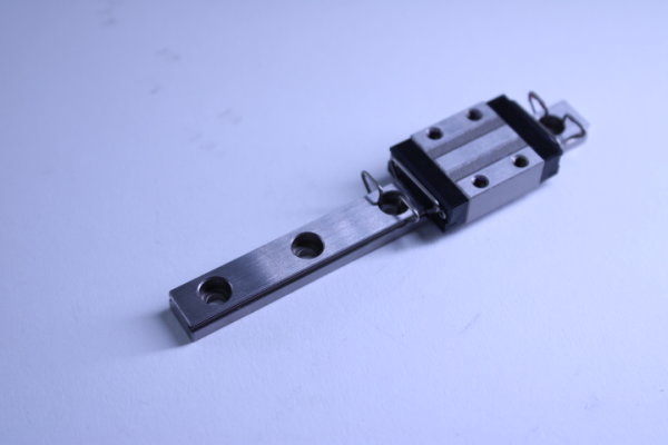 MISUMI Miniatur Linearführung  mit Laufschuh SSEB 10