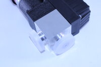 EDWARDS PV10EKA  Eckventil Neu