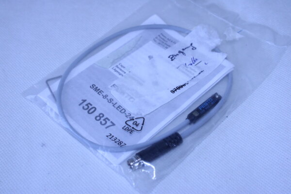 FESTO Näherungsschalter SME-8-S-LED-24 W813