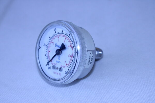SWAGELOK Manometer PGU-50-Q100-C-4FSM