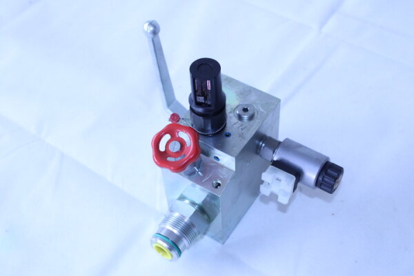 REXROTH ABZSS 20 E-3X/210E/S12G24K4V  MNR:R900709628 Speicherabsperrblock